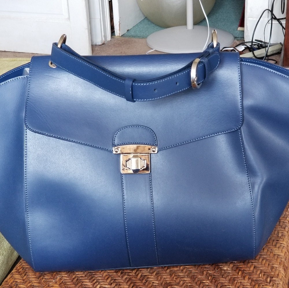 Alberta Dicanio Large Blue Leather Bag